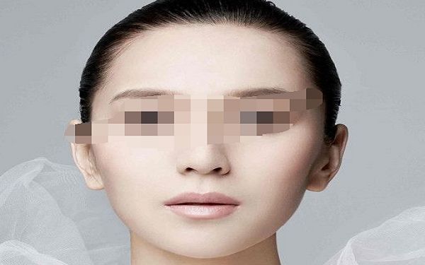 牙種植后的注意事項(xiàng)，擺脫牙齒缺失，展現(xiàn)自信笑容！