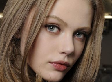 雙眼皮前后對(duì)比圖片解析，隆重呈現(xiàn)完美效果！