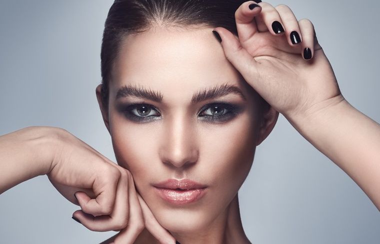 韓式隆鼻，煥顏妝點容顏，來一探究竟！