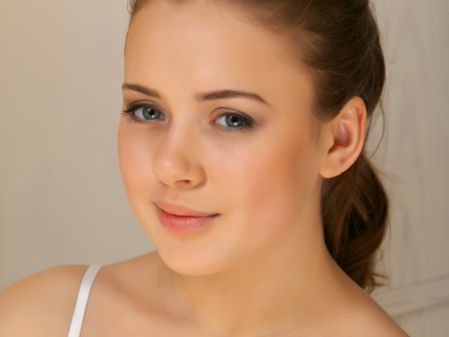 秘密揭示！黑長直，冰山美人們的獨(dú)家發(fā)型秘籍