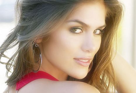 去除眼袋手術(shù)和術(shù)前睜眼有關(guān)嗎？去眼袋手術(shù)對身體有什么不良反應(yīng)？