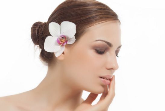 去除抬頭紋的四個簡單小竅門，快來一起學(xué)吧