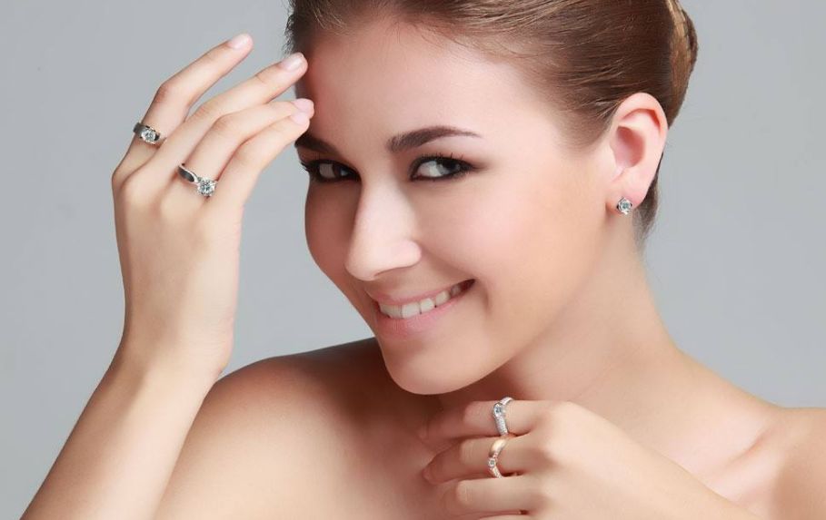 個(gè)人美容經(jīng)歷分享：煥然新生的彩光嫩膚