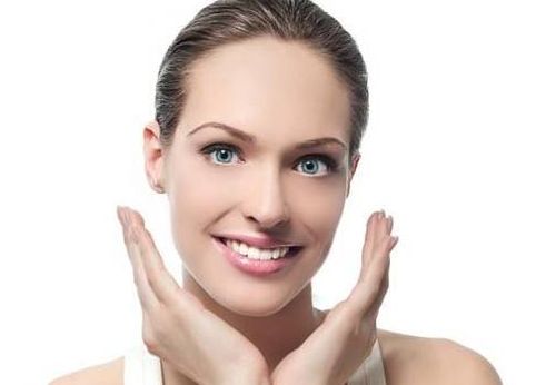 假體隆鼻費用合適嗎？側(cè)睡時是否會感到沉重？