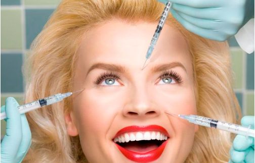 抽脂有哪些潛在風(fēng)險(xiǎn)？揭秘吸脂手術(shù)的副作用！