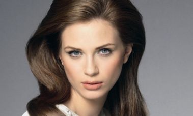 光子嫩膚，有效解決缺水、長痘、斑點等問題！