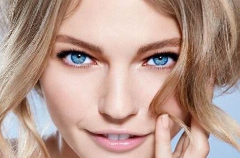 女性內(nèi)眼角加倍魅力，關(guān)鍵在于如何做！