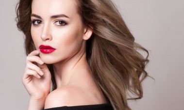 假體隆鼻維持時(shí)間及材料選擇技巧