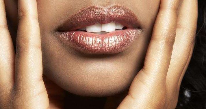 羽毛球能燃燒脂肪嗎？有效減重方法大方揭秘，完美塑造好身材！