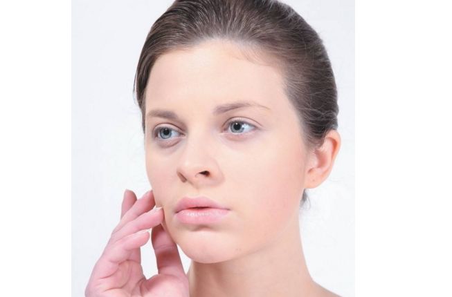 雙眼皮修復(fù)手術(shù)，讓您擁有迷人雙眼