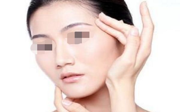 2021年哪種隆鼻方案最好？隆鼻手術(shù)須知與注意事項你不能錯過