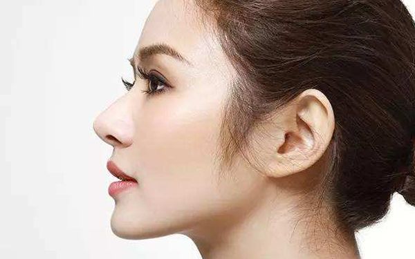 煥發(fā)青春光彩，揭秘膠原蛋白注射美膚的奧秘