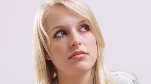 科學減肚腩和腰部脂肪有妙招：跳繩、足夠睡眠等！