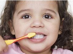 深度解析透明質(zhì)酸隆鼻：顯著改善面部輪廓的神奇效果