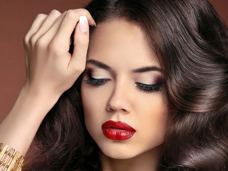 玻尿酸與膠原蛋白填充效果對比，選擇更明智！除皺大揭秘