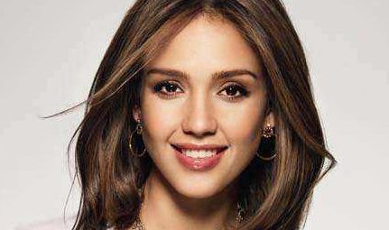 影響隆鼻修復(fù)手術(shù)費(fèi)用的因素及費(fèi)用咨詢(xún)