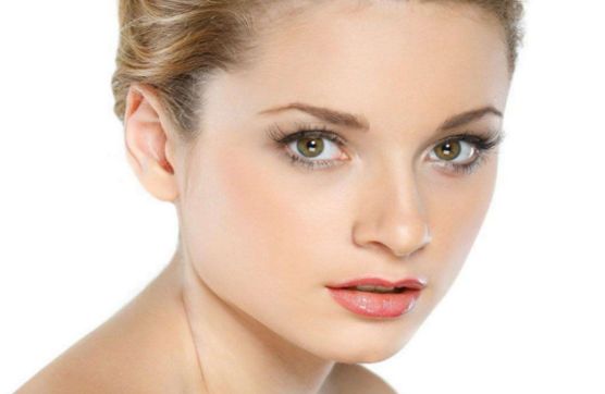 重慶假體隆鼻手術(shù)費用及注意事項