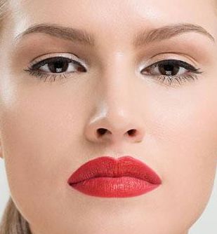 妮可麗隆胸手術(shù)后需注意四點(diǎn)事項(xiàng)，效果真的好嗎？