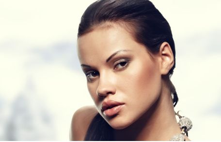 哈爾濱醫(yī)科大學(xué)一院整形專家為你揭秘優(yōu)質(zhì)雙眼皮手術(shù)！方案和費(fèi)用一目了然！