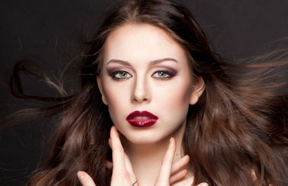 西安鼻整形醫(yī)院評選出三位頂尖醫(yī)生，他們的資料公開分享