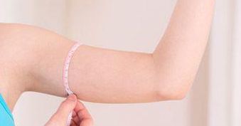 大連美天醫(yī)院 張井忠醫(yī)生幫你實(shí)現(xiàn)理想雙眼皮