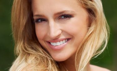 巨峰做雙眼皮技術(shù)欣賞，藝星超人氣醫(yī)生推薦！