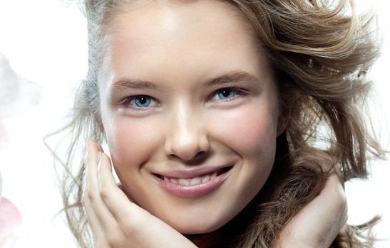 南陽市中心醫(yī)院整形科負(fù)責(zé)人是誰？黃立新深耕學(xué)術(shù)，潛心整形領(lǐng)域