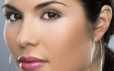 巫文云醫(yī)生豐鼻術(shù)后完美呈現(xiàn)，無與倫比的美鼻魅力閃耀！