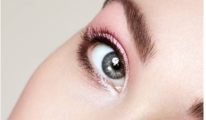 哈爾濱滕雙艷醫(yī)生割雙眼皮效果自然可信賴嗎？專業(yè)技術(shù)受歡迎嗎？