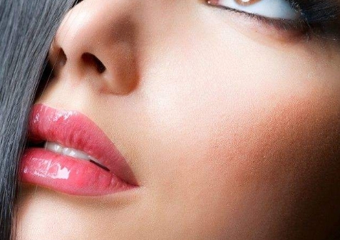 哪家醫(yī)院在2023年匯總單前七強中名列前茅，以去疤痕為特色？價格公正可靠嗎？