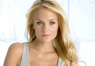 信陽(yáng)市中心醫(yī)院全切雙眼皮效果如何？專家解讀價(jià)格明細(xì)！