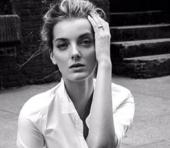 劉成勝：修復(fù)奧美定隆胸失敗后，如何實現(xiàn)完美胸部？案例揭秘！