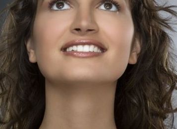 湖南省人民醫(yī)院李高峰雙眼皮案例詳解，醫(yī)生評價與費用一覽，全新攻略！