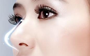 山科曼整形美容醫(yī)院真的靠譜嗎？張云華醫(yī)生的資歷如何？