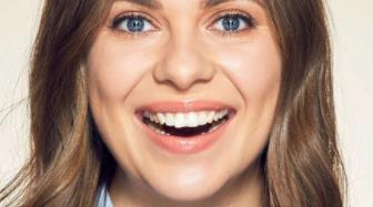 上海二院整形美容科價(jià)格表是多少？他們的專家團(tuán)隊(duì)是怎樣的？