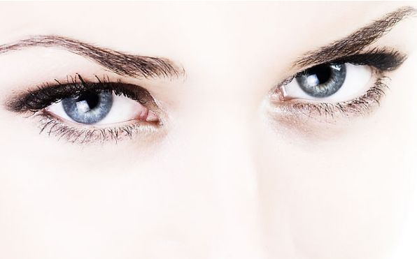 大慶油田總醫(yī)院，眼袋手術(shù)效果專業(yè)醫(yī)生推薦-親身案例分享！