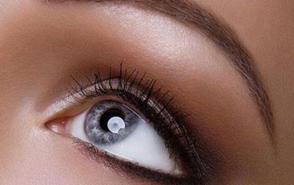 武漢華美整形美容醫(yī)院優(yōu)質(zhì)服務，引領隆胸案例創(chuàng)新