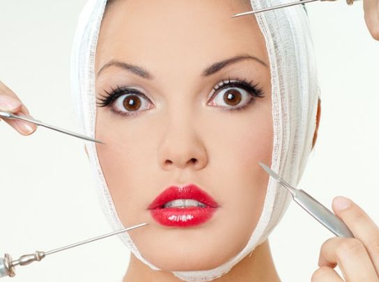 南京非常受歡迎的雙眼皮修復(fù)專家三位