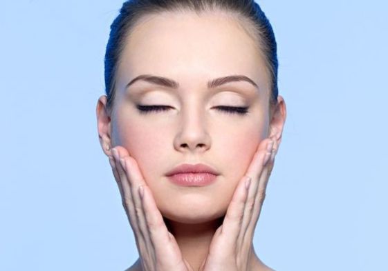 佛山隆胸術(shù)后效果不佳怎么修復(fù)？看這篇