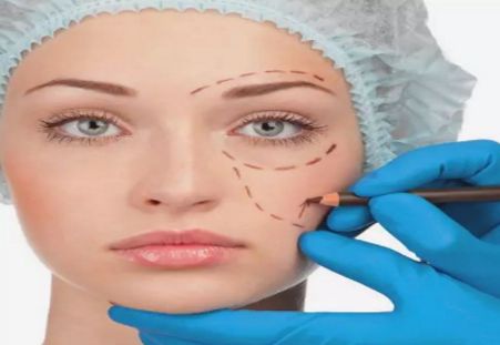 論北京八大處哪家醫(yī)院做隆胸技術(shù)強(qiáng)？看看李發(fā)成、欒杰等專家團(tuán)隊(duì)！