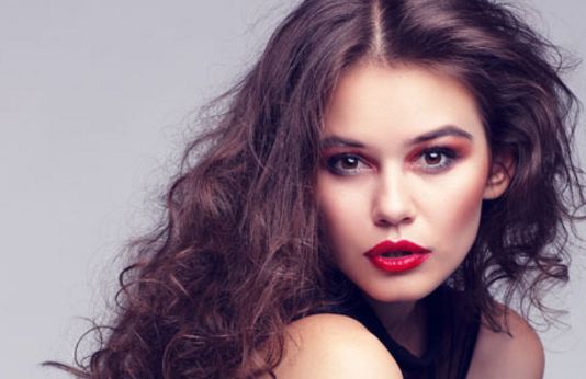 2023很受推崇的武漢雙眼皮整形醫(yī)生排行榜，專家團(tuán)隊(duì)引領(lǐng)時(shí)尚潮流