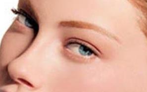 蚌埠三院整形科主任是誰？怎樣選擇適合的整形科主任？