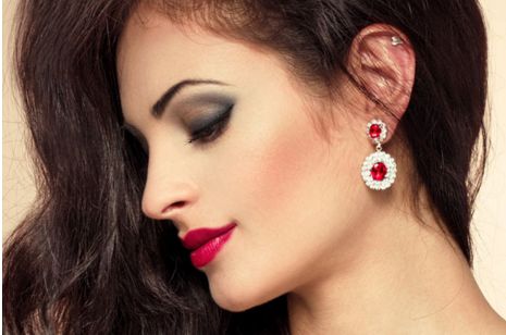 來(lái)自北京的劉風(fēng)卓醫(yī)生手術(shù)技術(shù)超群，讓您輕松擁有雙眼皮