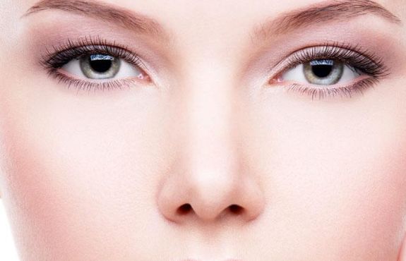 馮傳波如何做雙眼皮？?jī)r(jià)格、醫(yī)生信息及22年整形收費(fèi)公開(kāi)！