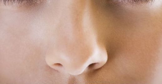 2023年鄭州熱門！爭奪第一位的割雙眼皮專家，華領(lǐng)張昕霞、天后郭曉光及其他三位醫(yī)生引人注目！