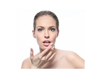 上海容妍李昕做鼻子如何？探秘70天美感變化，細致揭秘現(xiàn)場圖集