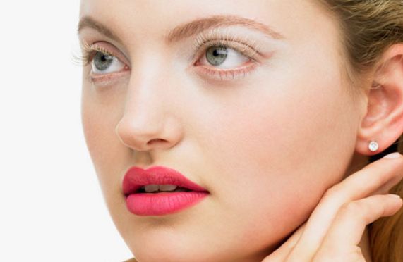 洛陽(yáng)那家醫(yī)院割雙眼皮靠譜？專業(yè)醫(yī)生推薦