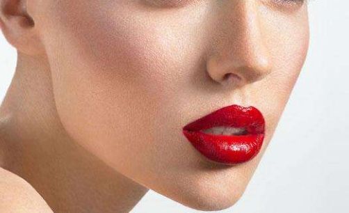 濟(jì)南旭美整形醫(yī)院的醫(yī)生團(tuán)隊(duì)實(shí)力與隆鼻案例分享！