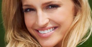 沈陽雙眼皮醫(yī)生排名及價格，黃威、李萬同等5位醫(yī)生+全攻略！