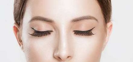 創(chuàng)新技術(shù)展現(xiàn)！親身拍攝楊小娟醫(yī)生實(shí)操隆鼻手術(shù)，全方位揭秘北京歐華醫(yī)院優(yōu)質(zhì)服務(wù)